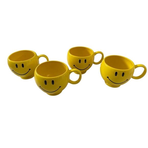 Set Of 4 Teleflora Smiley Face Mugs Planters Ice Cream Bowl Dishes Home Decor - Picture 1 of 12